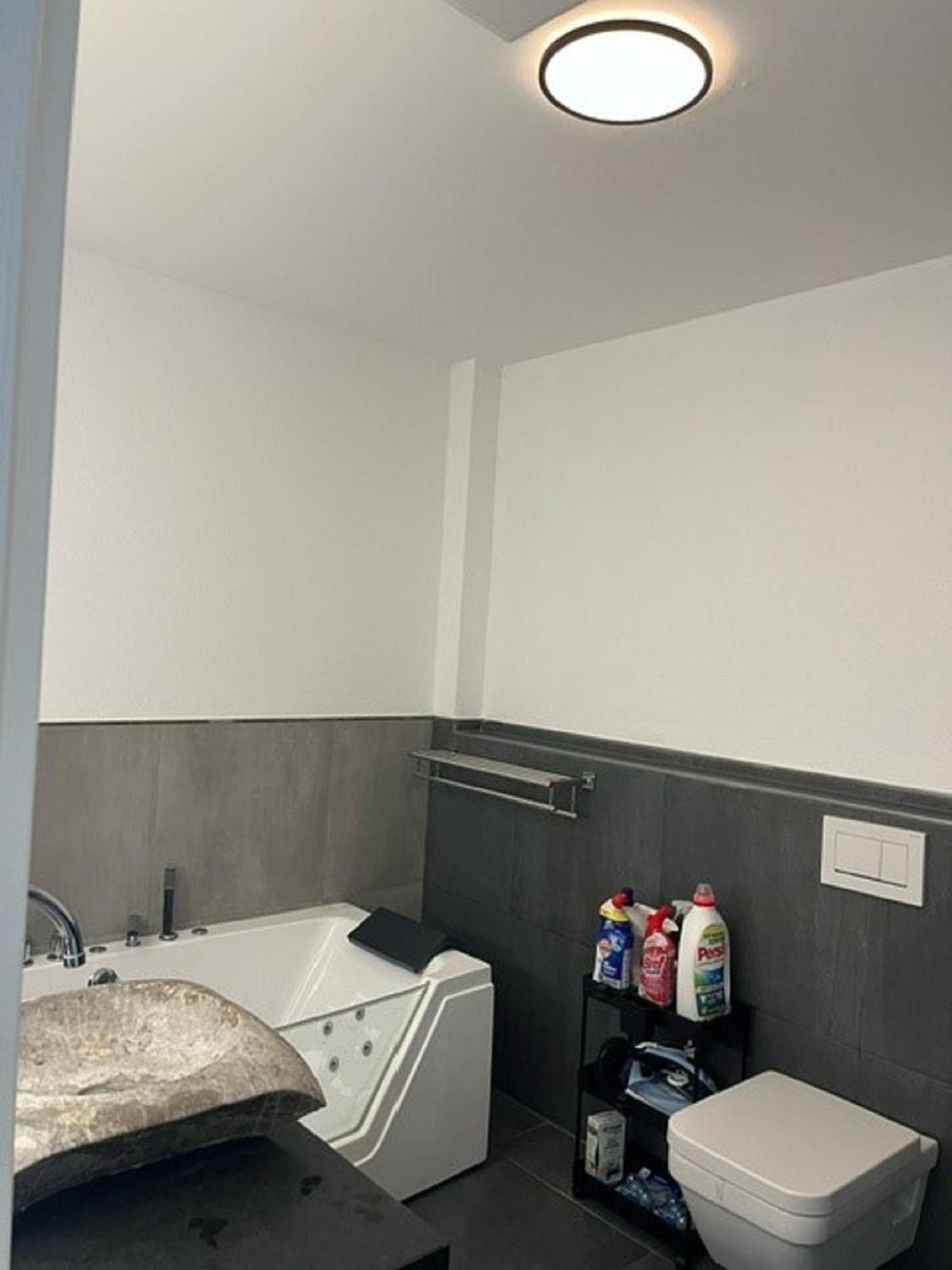 Moderne Ferienwohnung Sonnenbuehl Singen Buitenkant foto